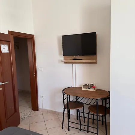 Affittacamere Home&Stazione Bologna-2